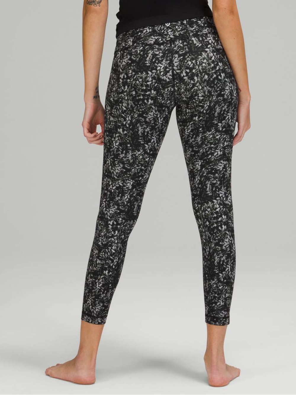 Lululemon Wunder Under High-Rise Tight 21" Size 20